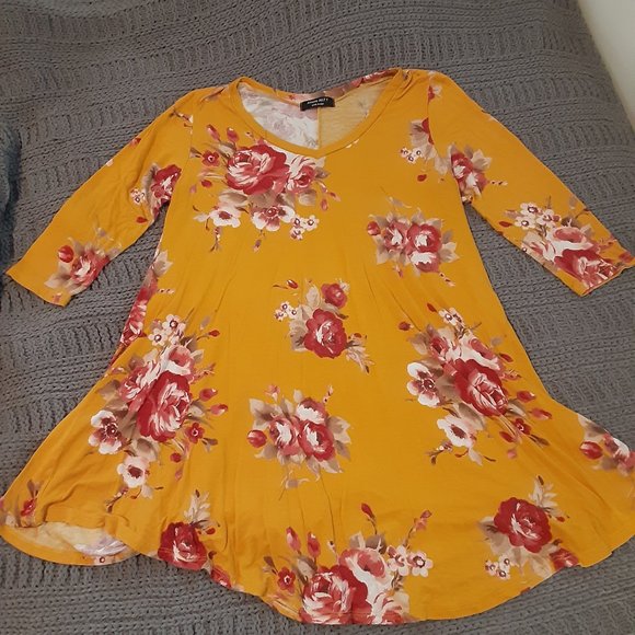 Amore All F.Y. Dresses & Skirts - 5 For $20 Sale! 🎁Amore All F.Y. Yellow Scoop Neck Long Sleeve Swing Dress